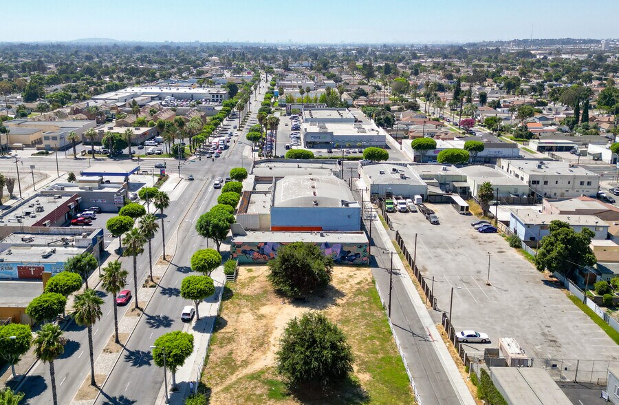 More Photos Of 123 N Long Beach Blvd, Compton Storefront Retail Office For Sale