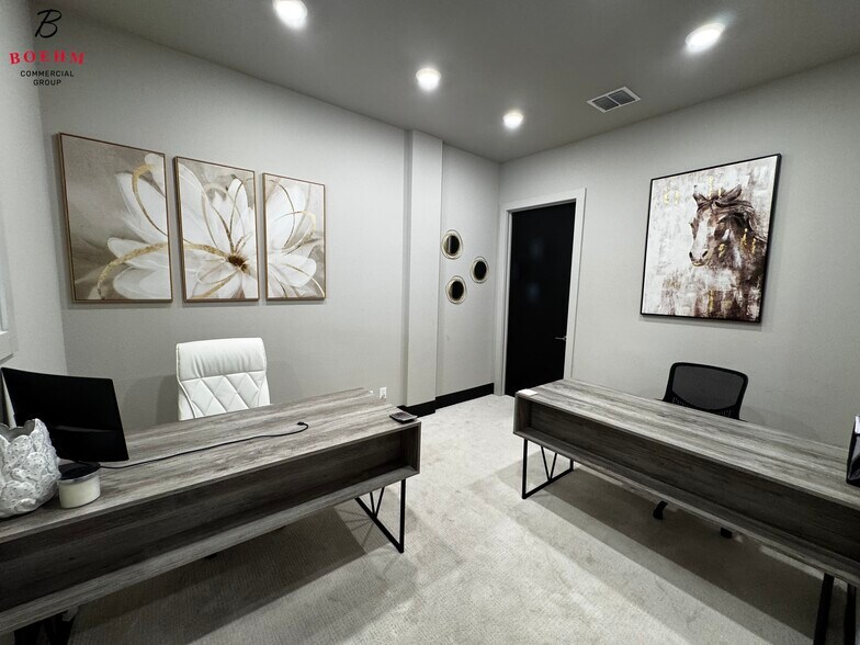 More Photos Of 12 Truss Dr, Boerne Freestanding For Lease