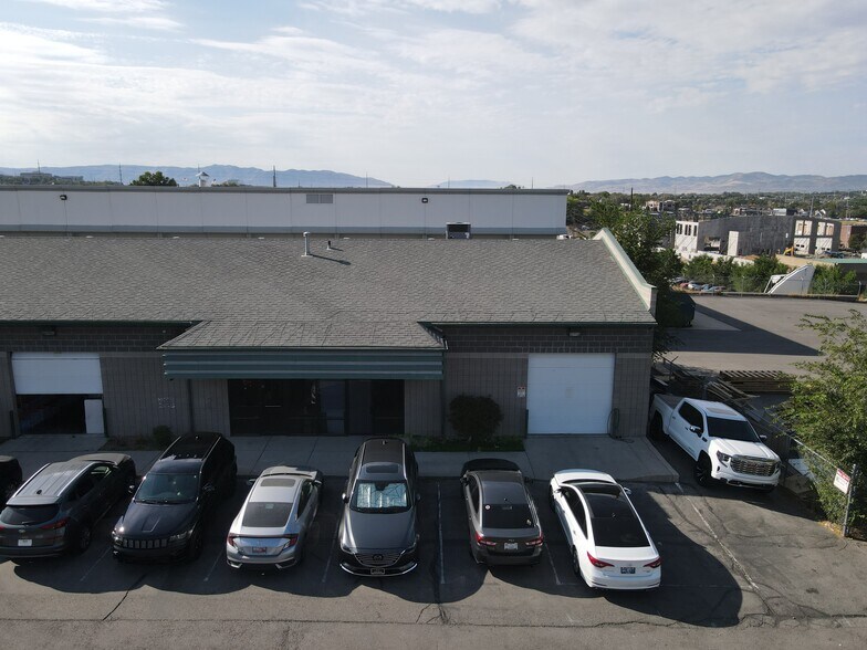 More Photos Of 8750 S Sandy Pky, Sandy Flex For Lease