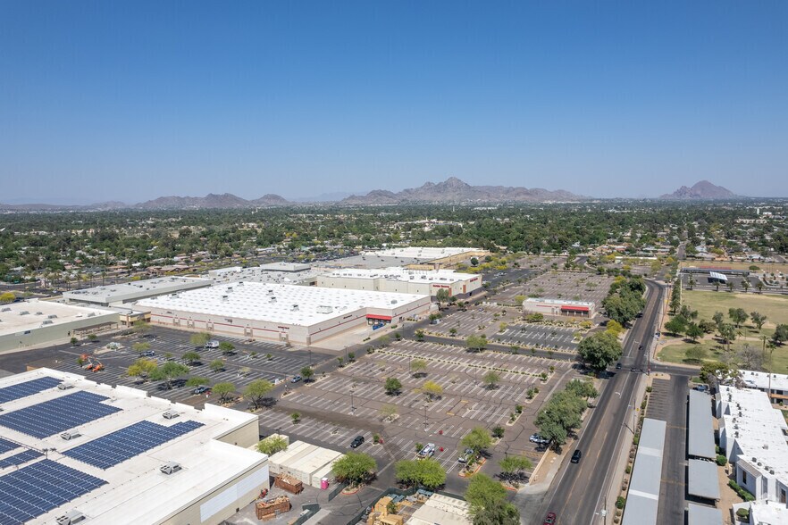 More Photos Of 1703 W Bethany Home Rd, Phoenix Unknown For Lease