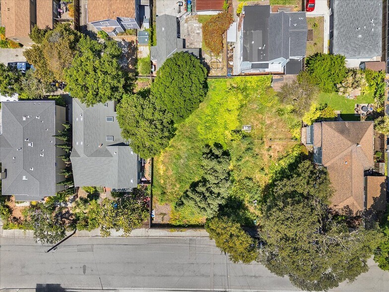 More Photos Of 310 Spruce St, Alameda Land For Sale