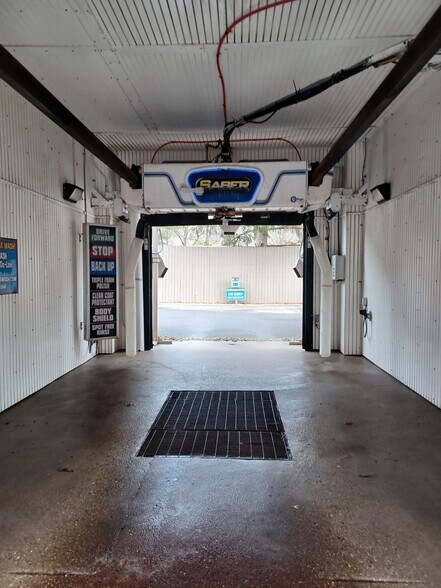 More Photos Of 1366 Wildwood Rd, Gibsonia Carwash For Sale