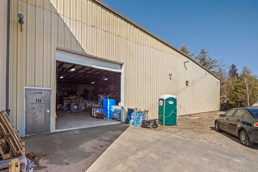 More Photos Of 133 Maple St, Stoughton Warehouse For Lease