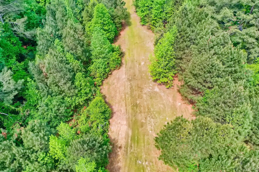 More Photos Of 3920 Hiram Lithia Springs Rd, Powder Springs Land For Sale