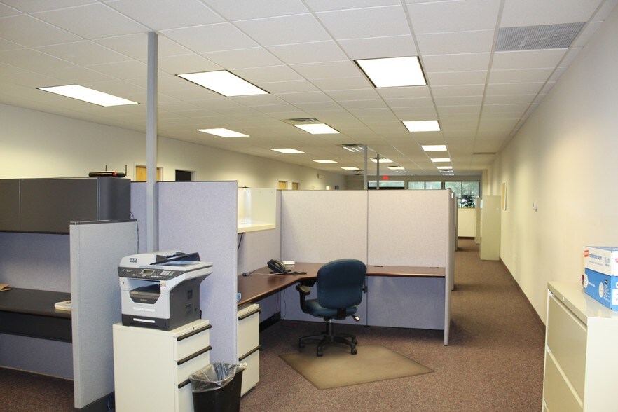 More Photos Of 2850 Brunswick Pike, Lawrenceville Medical For Lease