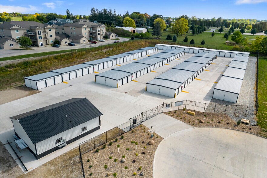 Primary Photo Of 3556 Marnie Ave, Waterloo Self Storage For Sale