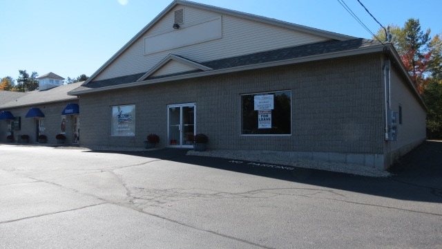 More Photos Of 323 Gonic Rd, Rochester Storefront Retail Office For Lease