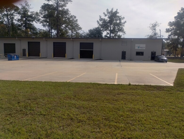 More Photos Of 4243 Halls Mill Road, Mobile Industrial For Lease