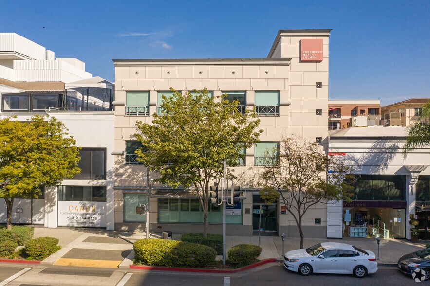 More Photos Of 232 N Canon Dr, Beverly Hills Office For Lease