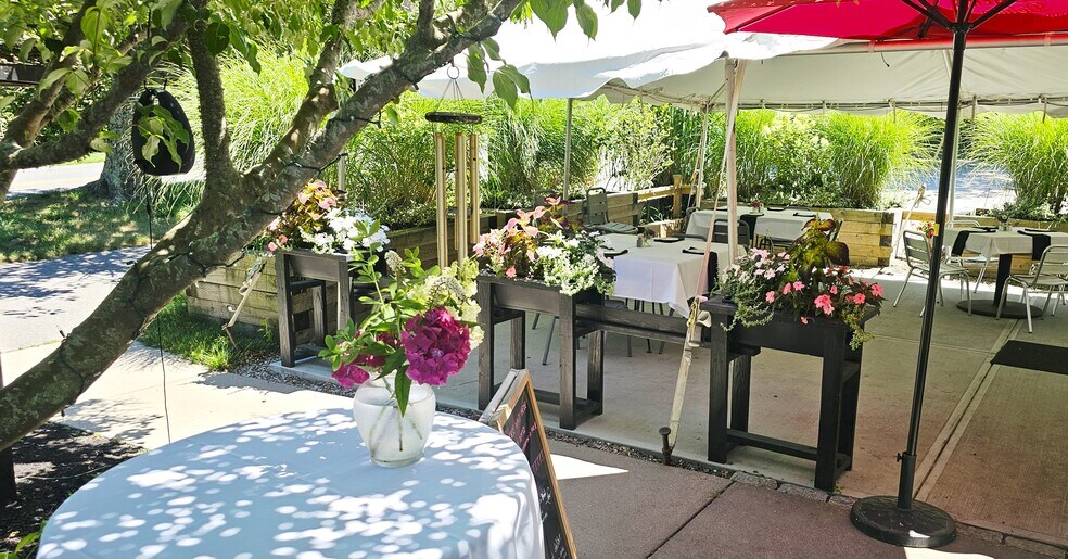 More Photos Of 23 West Rd, Orleans Restaurant For Sale