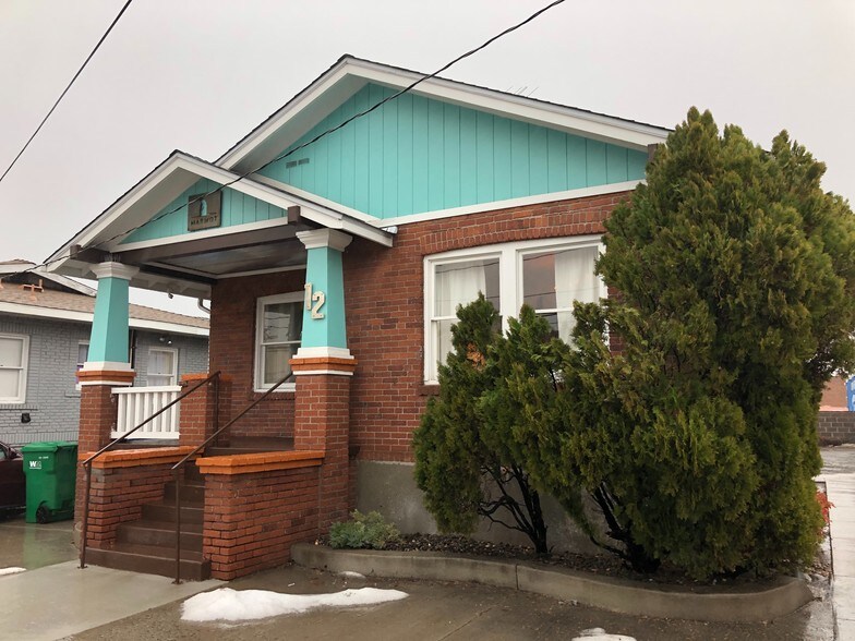 More Photos Of 12 W Taylor St, Reno General Retail For Sale