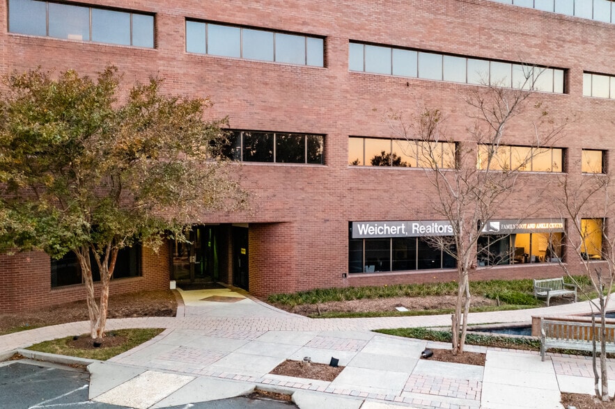 More Photos Of 1760 Reston Pky, Reston Office For Sale