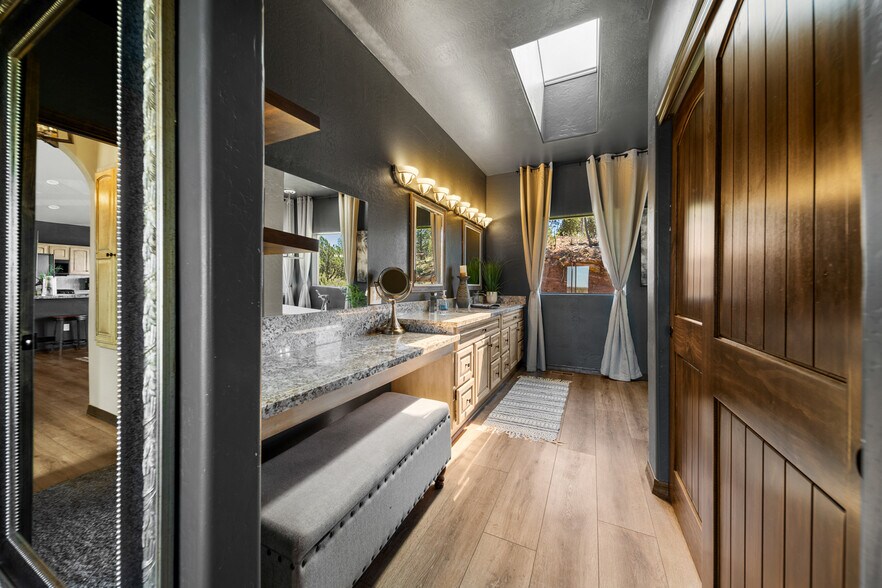 More Photos Of 7056 Bustin Dutch Trl, Show Low Multifamily For Sale