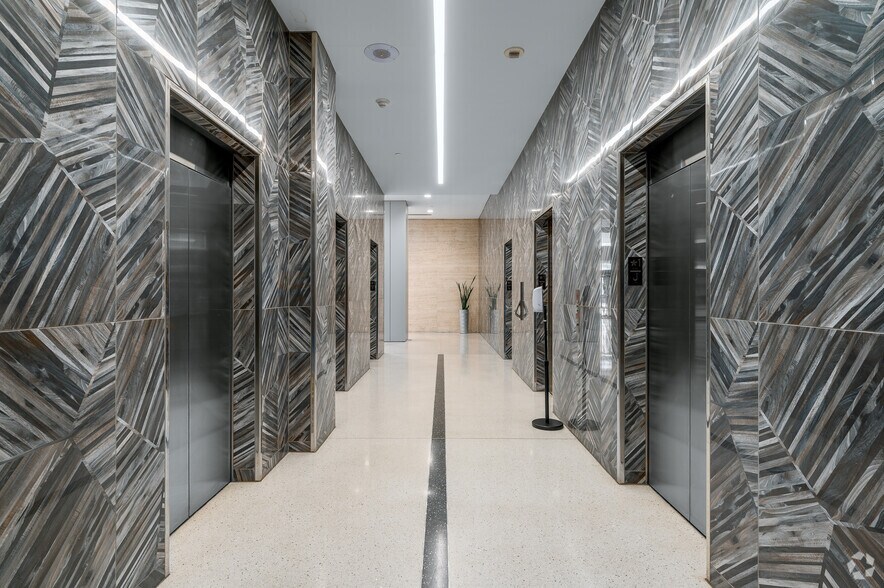 More Photos Of 1300 E 9th St, Cleveland Coworking Space