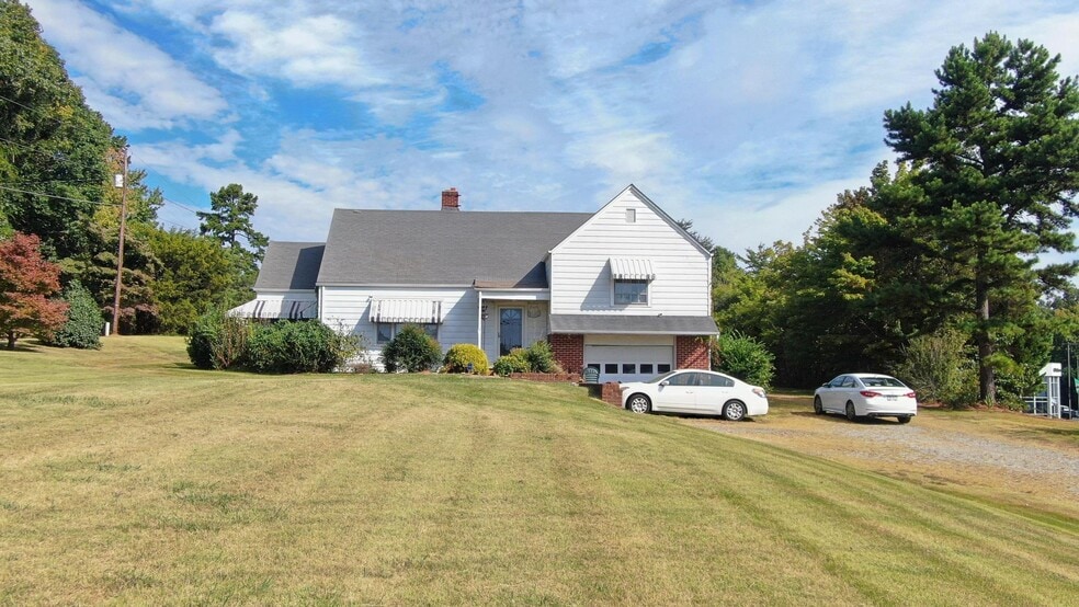 More Photos Of 1823 E Salisbury St, Asheboro Land For Sale