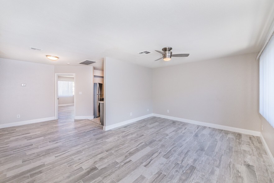 More Photos Of 1638-1644 Athol Ave, Henderson Apartments For Sale
