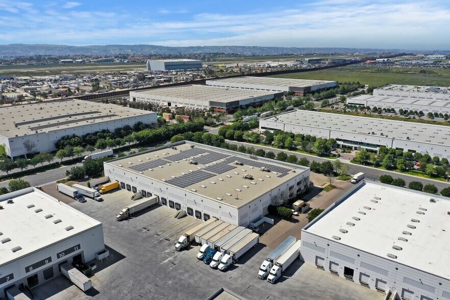 More Photos Of 2655 Melksee St, San Diego Refrigeration Cold Storage For Lease