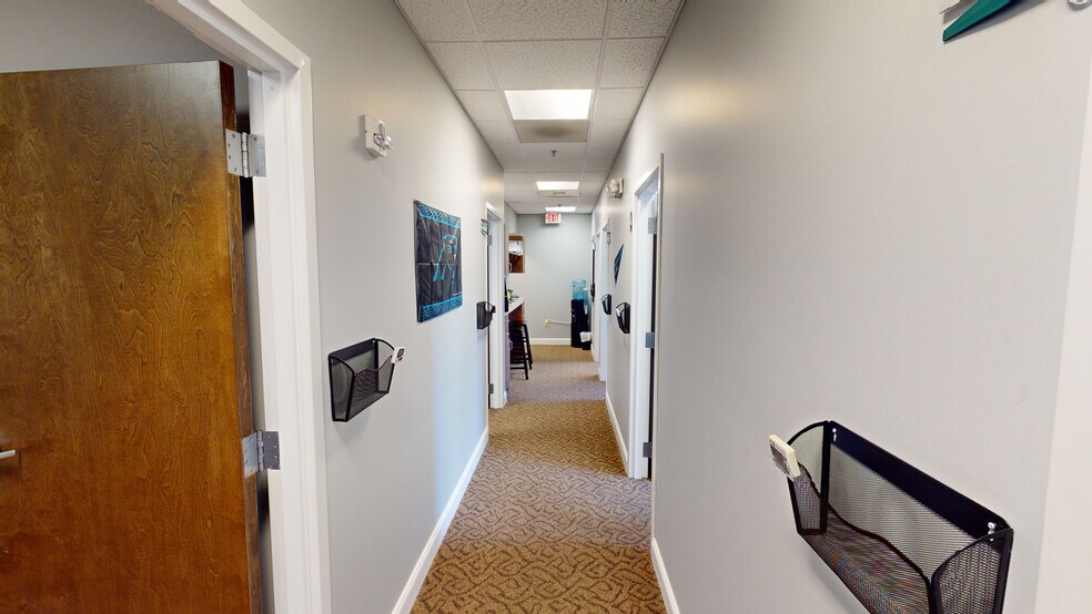 More Photos Of 4805 Park Rd, Charlotte Storefront Retail Office For Lease