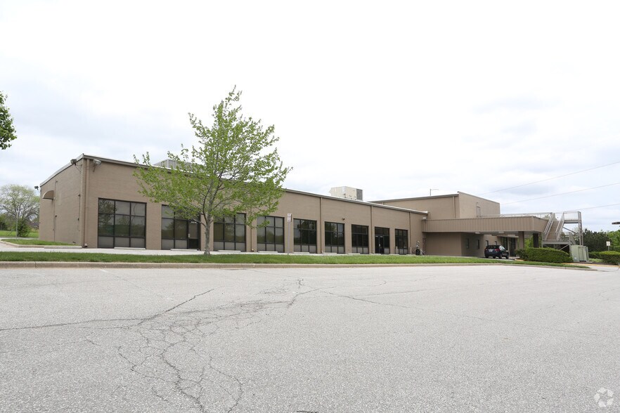 Primary Photo Of 9705 Lenexa Dr, Lenexa Office For Sale