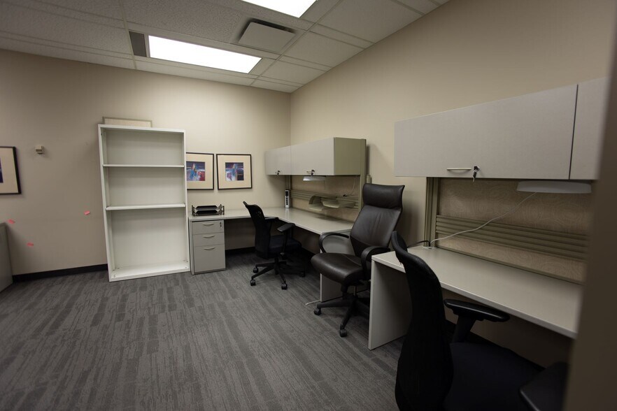 More Photos Of 602 12th Ave SW, Calgary Office For Sale