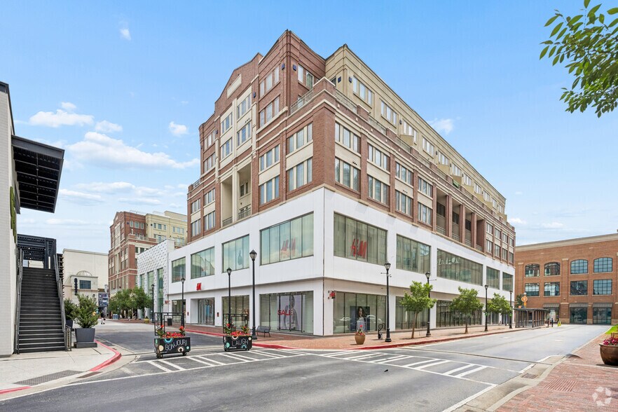 More Photos Of 232 19th St NW, Atlanta Apartments For Lease