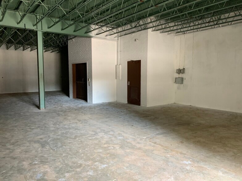 More Photos Of 639 Biltmore Ave, Asheville Medical For Lease