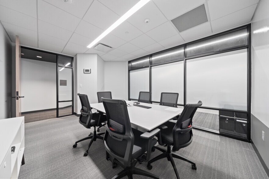 More Photos Of 7620 Guadalupe St, Austin Office For Lease