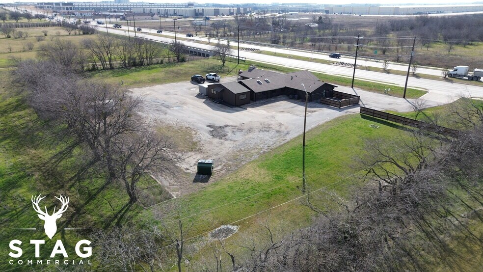 More Photos Of 4000 W University Dr, Denton Storefront Retail Office For Sale