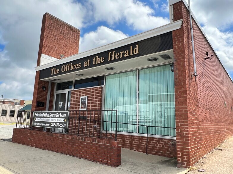 More Photos Of 916 Roanoke Ave, Roanoke Rapids Flex For Lease