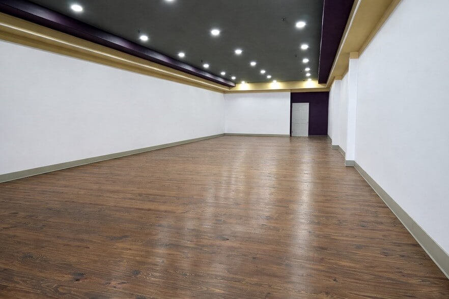 More Photos Of 3 S Main St, Orange Storefront For Sale