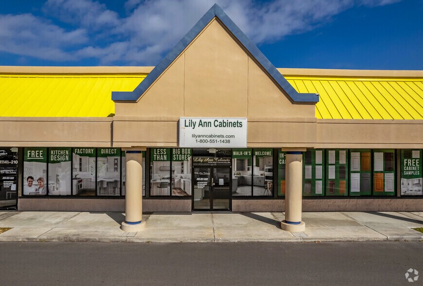 More Photos Of 11141 US Highway 19, Clearwater Unknown For Lease