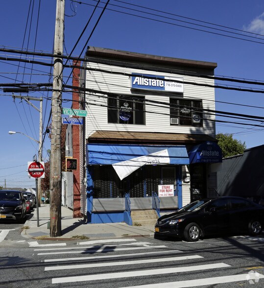 Primary Photo Of 4089 Victory Blvd, Staten Island Storefront Retail Office For Lease