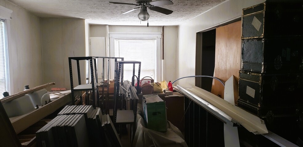 More Photos Of 4637-4639 W Prospect St, Mantua Storefront Retail Residential For Sale