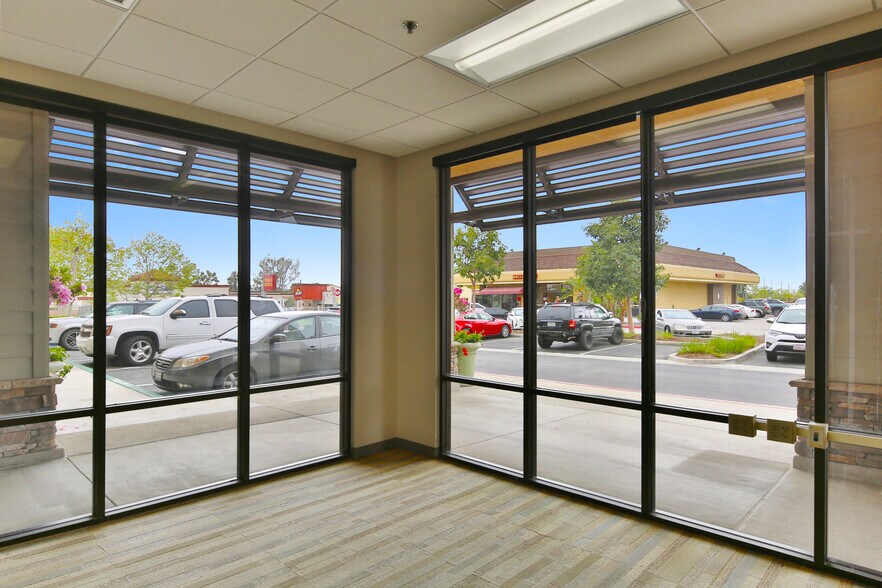 More Photos Of El Toro Rd @ Rockfield Blvd, Lake Forest Unknown For Lease