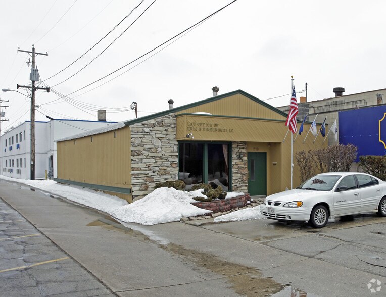 More Photos Of , Green Bay General Retail For Sale