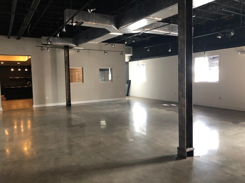 More Photos Of 225 Clematis St, West Palm Beach Loft Creative Space For Lease