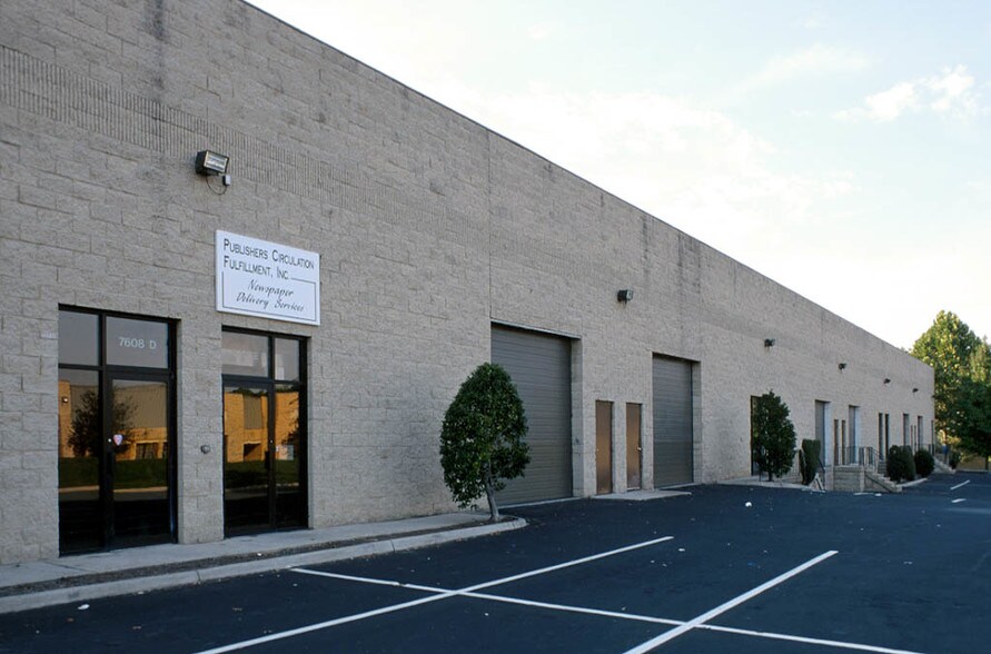 More Photos Of 7608 Fullerton Rd, Springfield Warehouse For Lease
