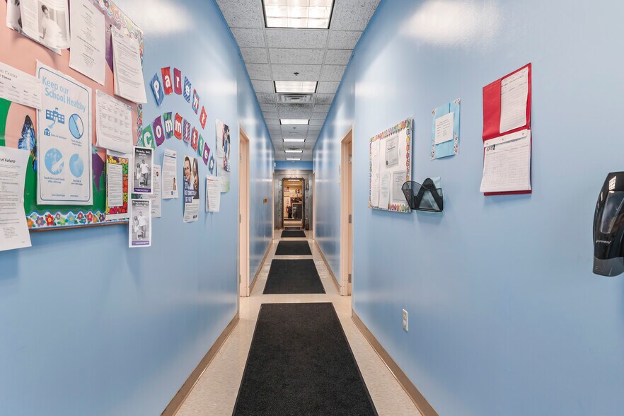 More Photos Of 1631 Main St, Niagara Falls Industrial For Sale