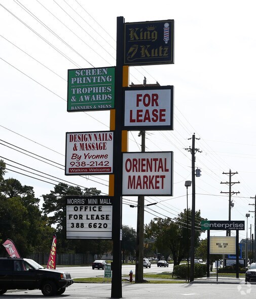 More Photos Of 211 Western Blvd, Jacksonville Storefront Retail Office For Sale