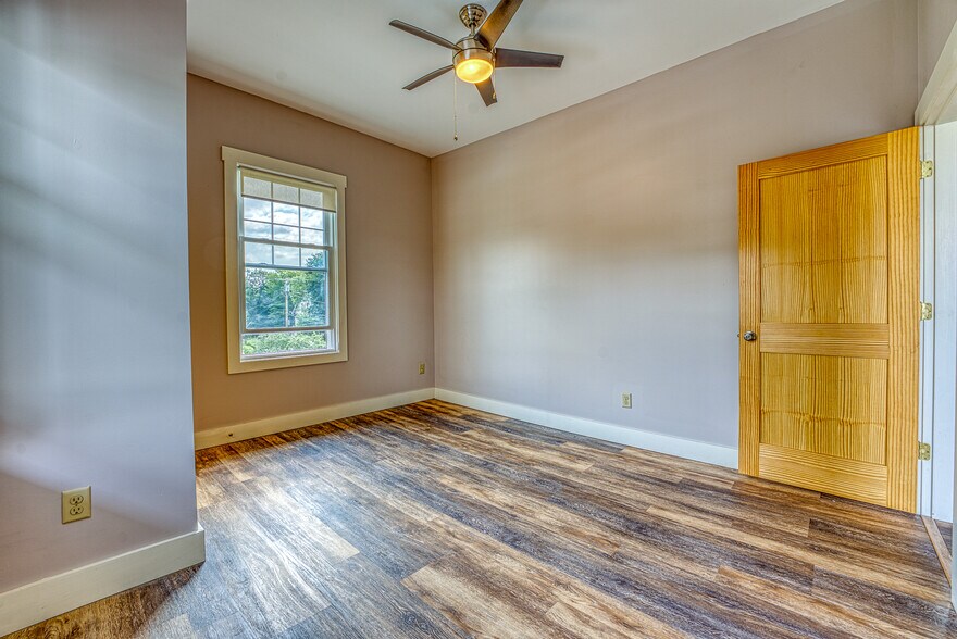 More Photos Of 2 Perkins Pl, Woodsville Apartments For Sale