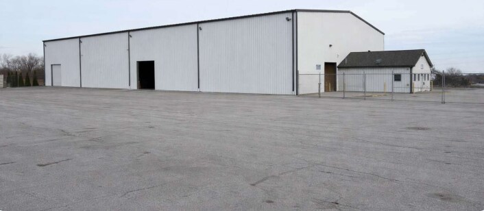 More Photos Of 9000 Louisiana St, Merrillville Warehouse For Lease