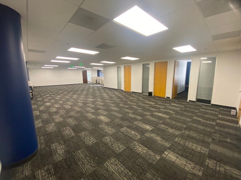 More Photos Of 2301 Lucien Way, Maitland Office For Lease