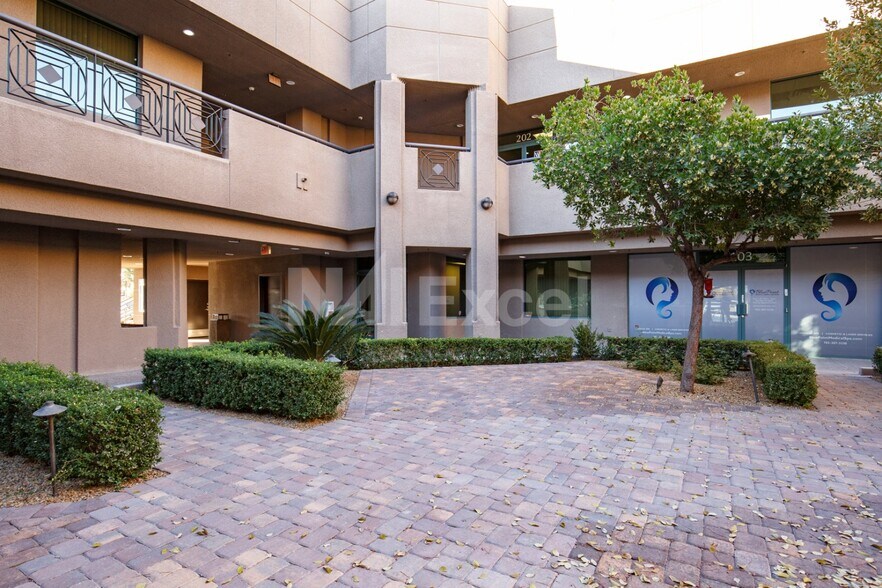 More Photos Of 3320 N Buffalo Dr, Las Vegas Office For Lease