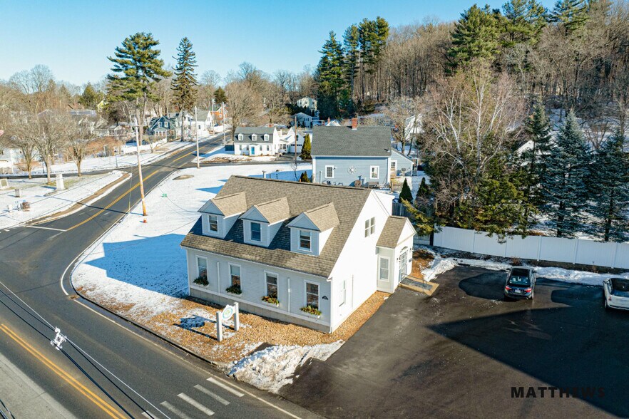 More Photos Of 60 Gardner St, Groveland Healthcare For Sale