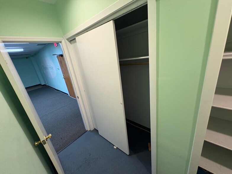 More Photos Of 490 Route 304, New City Office For Lease
