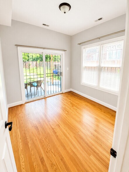 More Photos Of 1911 8th St NW, Washington Apartments For Sale