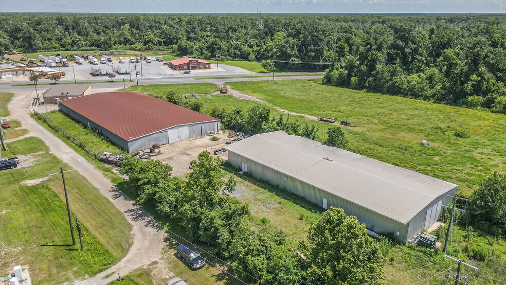 More Photos Of 702 E Airline Hwy, Gramercy Manufacturing For Sale