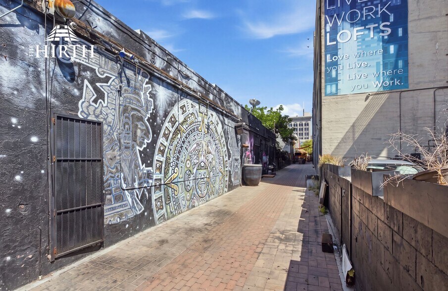 More Photos Of 1612-1616 N Cahuenga Blvd, Hollywood Restaurant For Sale
