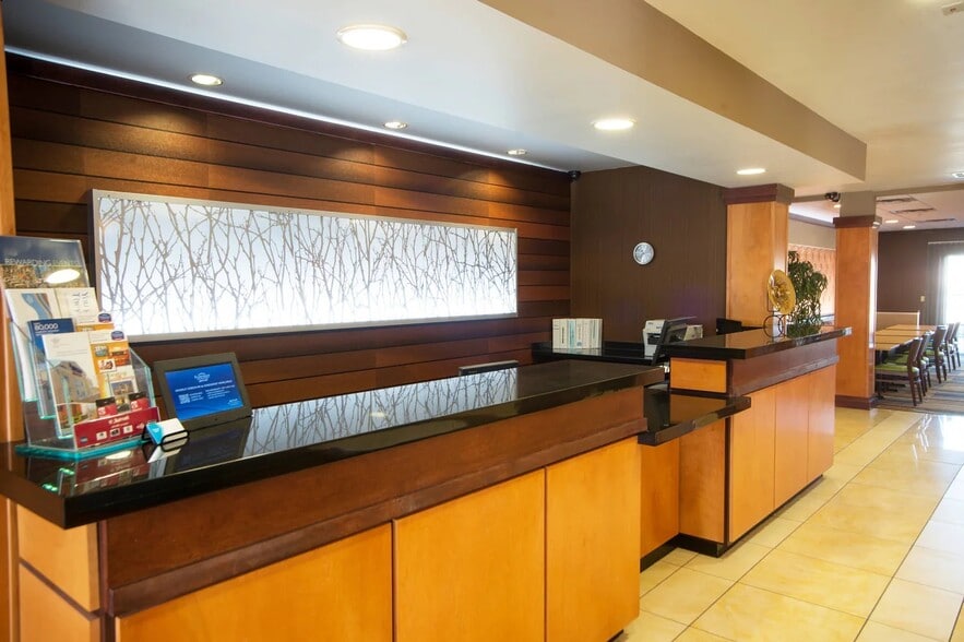 More Photos Of 1650 N 32nd St, Muskogee Hotel For Sale