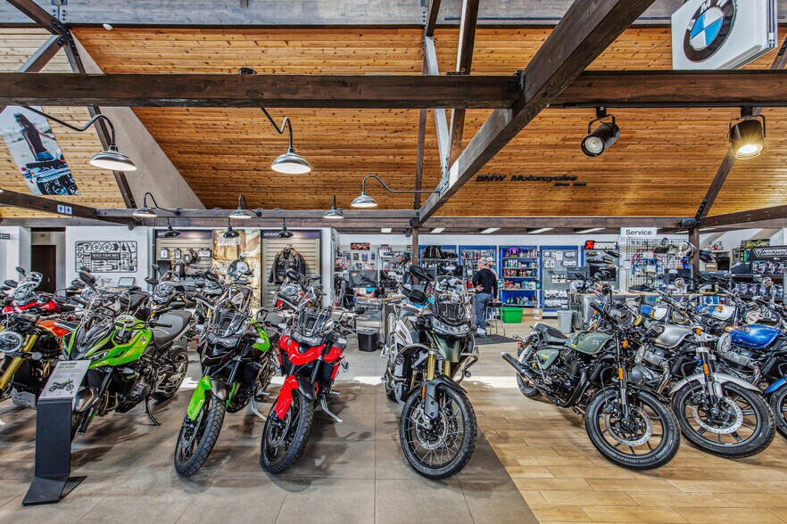 More Photos Of 1435 Wadsworth Blvd, Lakewood Storefront For Sale